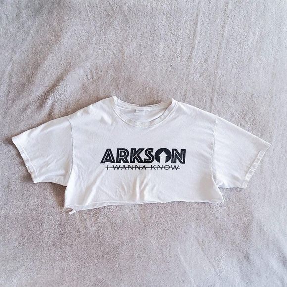 cropped band tee crop top tshirt🎸 - Picture 2 of 3